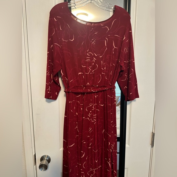 Isabel Maternity Red dress from target - Picture 2 of 4